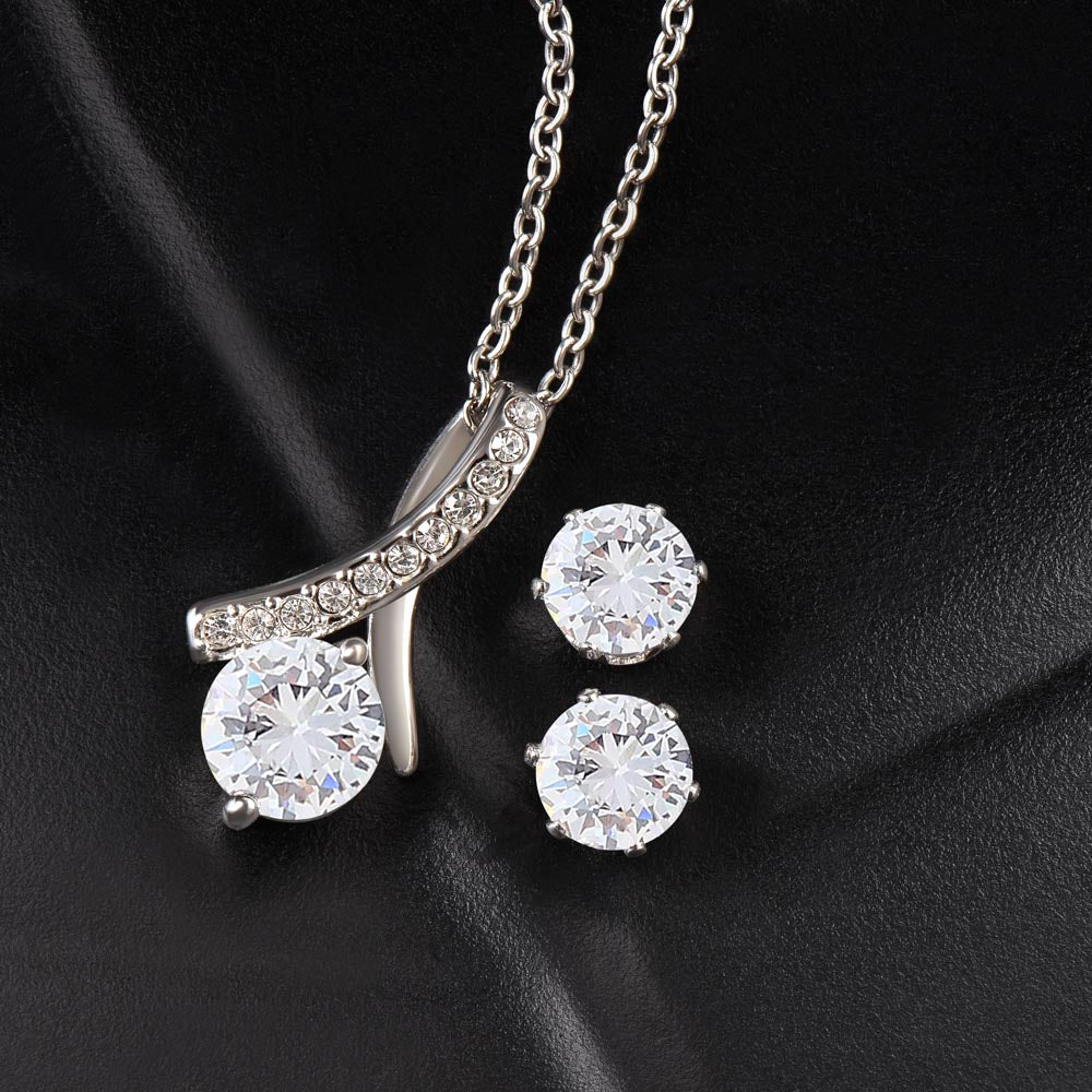 Alluring Beauty pendant and earrings on a black background | Alluring Beauty Necklace and Earring Set